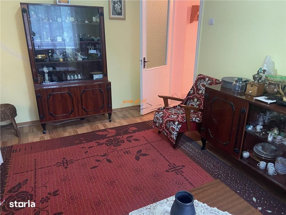 Apartament 2 camere , zona cartier Gara , etaj 1\/4 , curat , liber ,