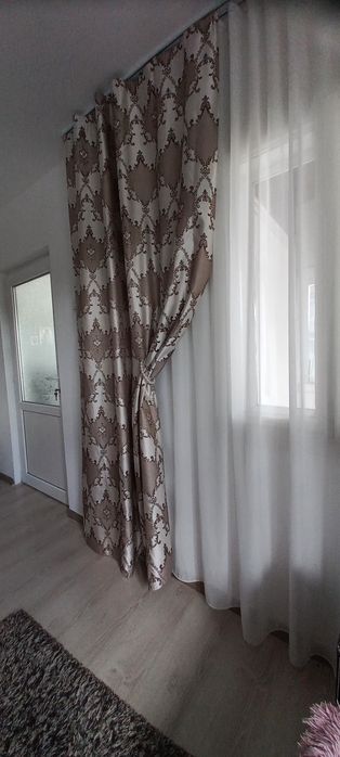 Draperii cu model elegant set de 2 bucati
