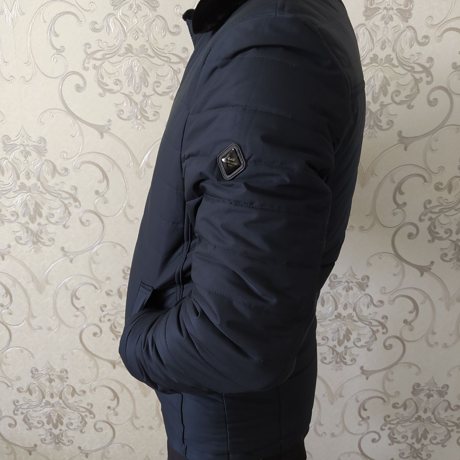 Мужская зимняя куртка, отличный подарок или же на кудалык, новый