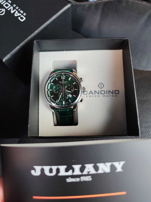 Швейцарски часовник  candino