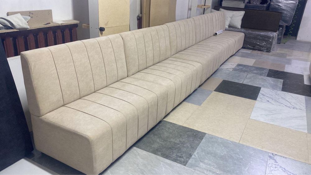 Срочно продам 10 метровых диванов