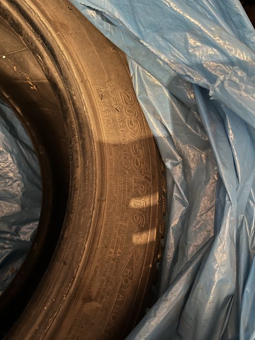 Mishelin alpin 5 205/55/91 r 16 runflat 4 зимни