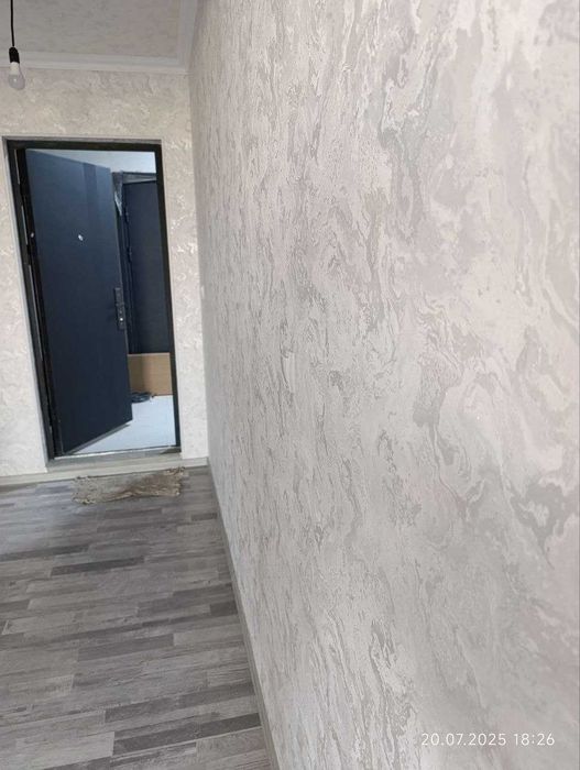 1-xonali Kvartira sotiladi. Rohat metrodan 5-10 daqiqalik yo`lda.