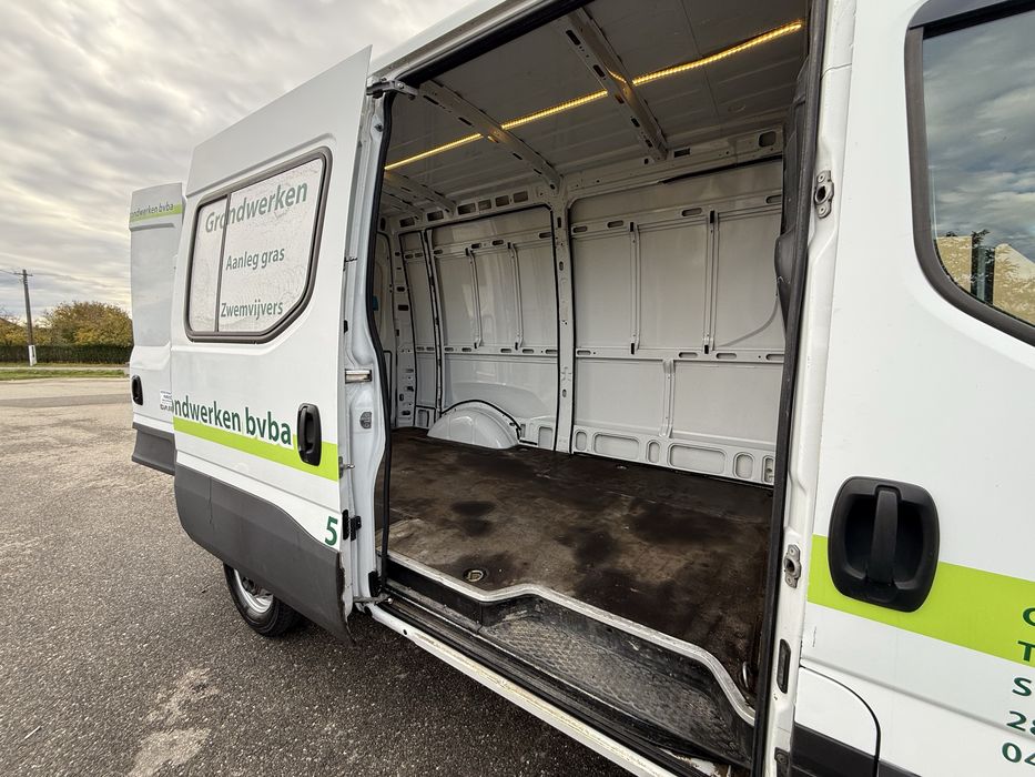 Iveco 2018 35c14 klima 2.3HPi 140cp 6 viteze Euro6 duba