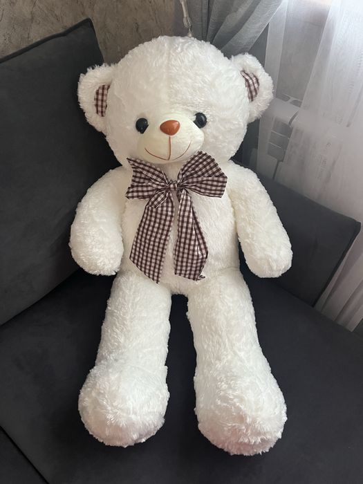 Продаю белую мишку