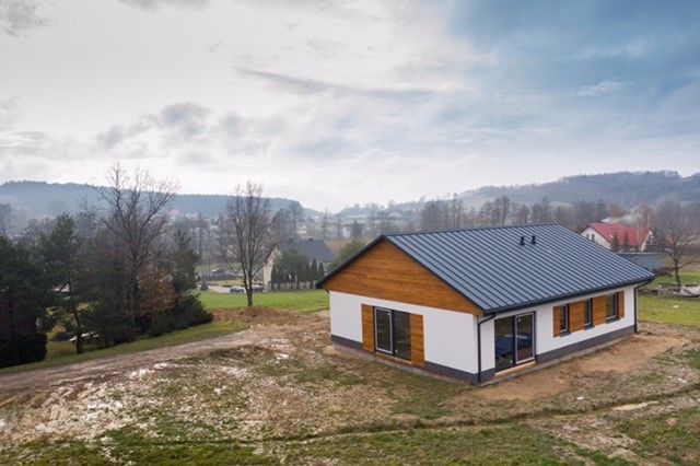 Acest container tip casă este construit din materiale durabile, rezist