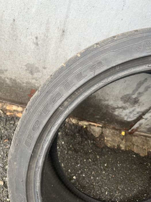 255 35 19 Doua anvelope de vara pirelli pzero + 1 anvelopa m+s Rotalla