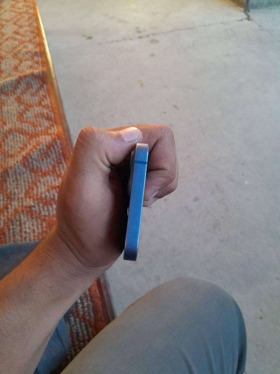 iPhone 13 kafolat bilan