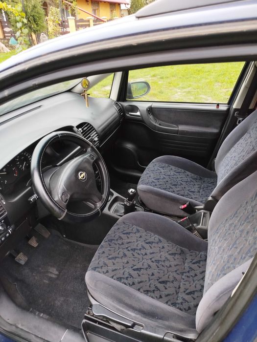 Opel zamfira an 2000