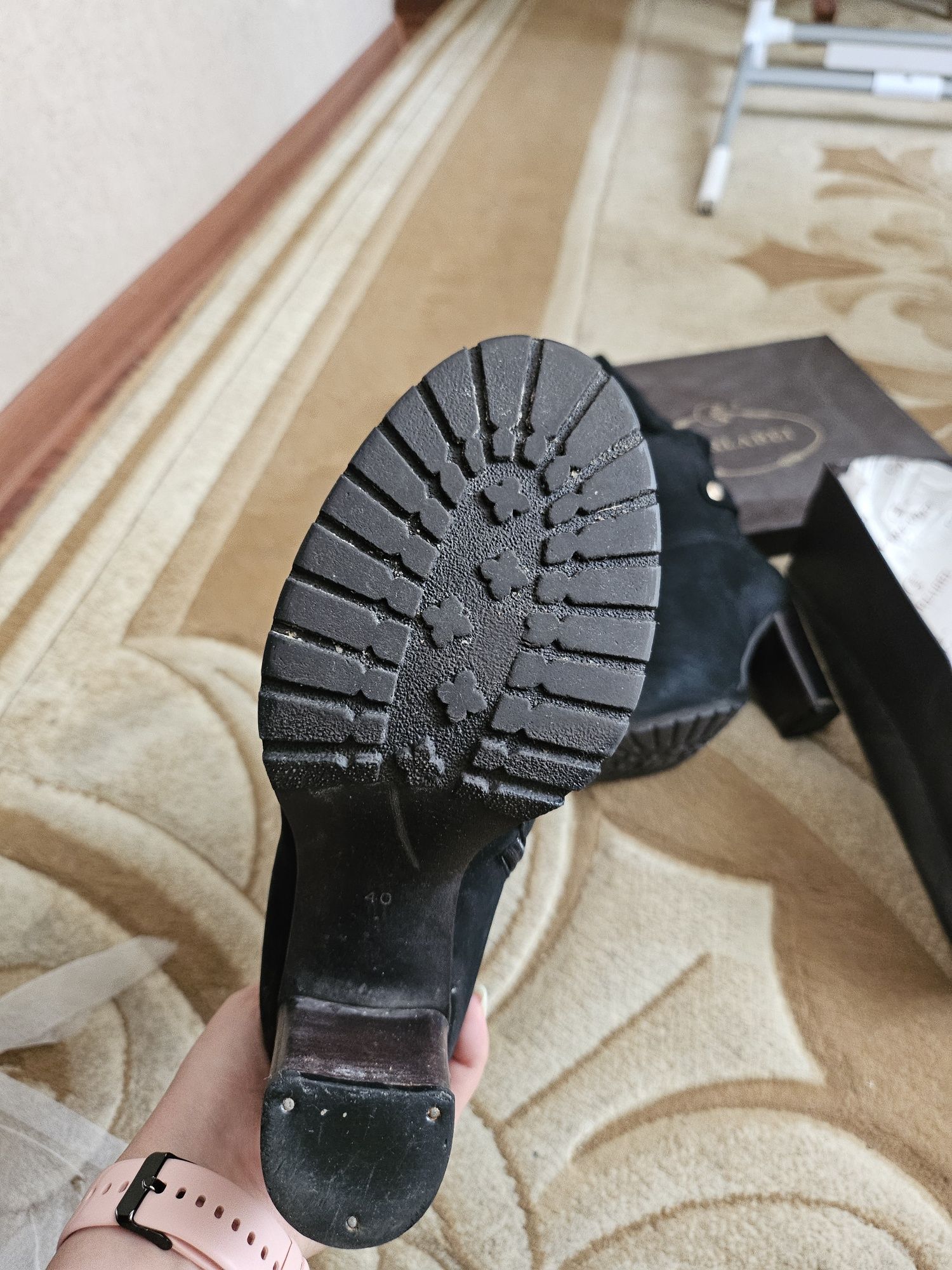 Продаются сапоги в хорошем состоянии