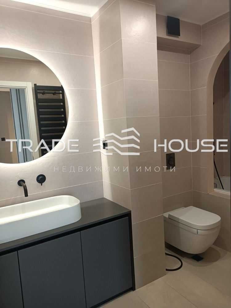 Дава се под наем Тристаен апартамент в Пловдив, Кършияка - 115 кв.м за 900 € - Снимка #14