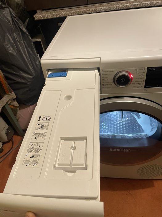 Uscator cu pompa de csldura Bosch seria 8 clasa energetica A ++