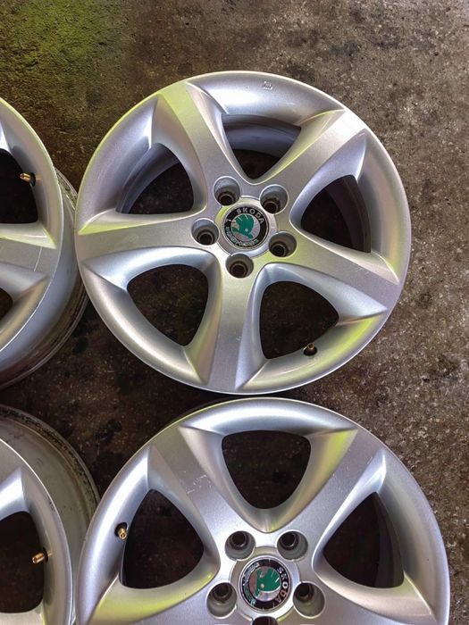 Оригинални джанти за Шкода (Skoda), Фолксваген Поло (VW) 5x100;