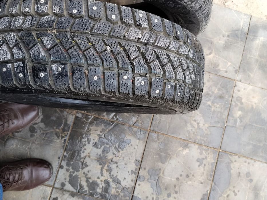 Продам зимнюю резину