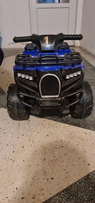 Atv electric pentru copii cu pedale
