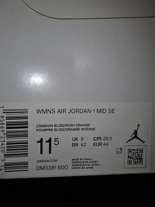 Air jordan 1 mid SE marime 44 NOI
