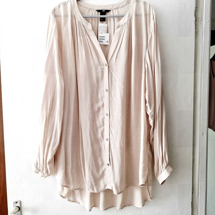 Camasa noua cu eticheta H&M