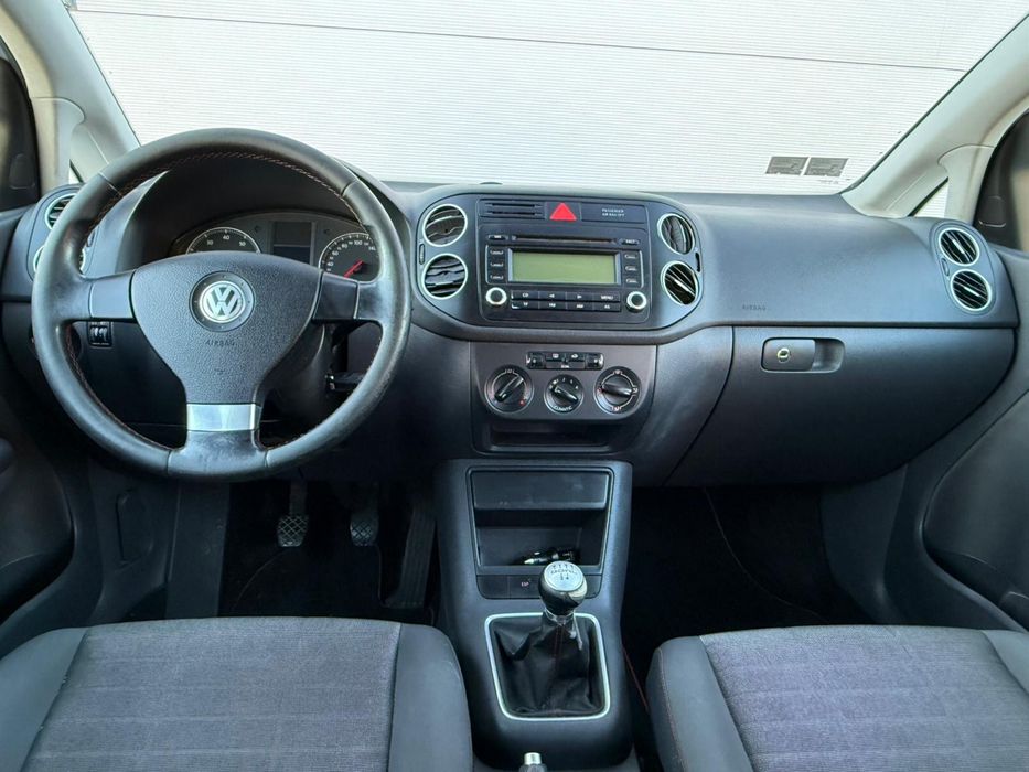 Vw Golf 5 Plus 1.6 Mpi pret de Craciun