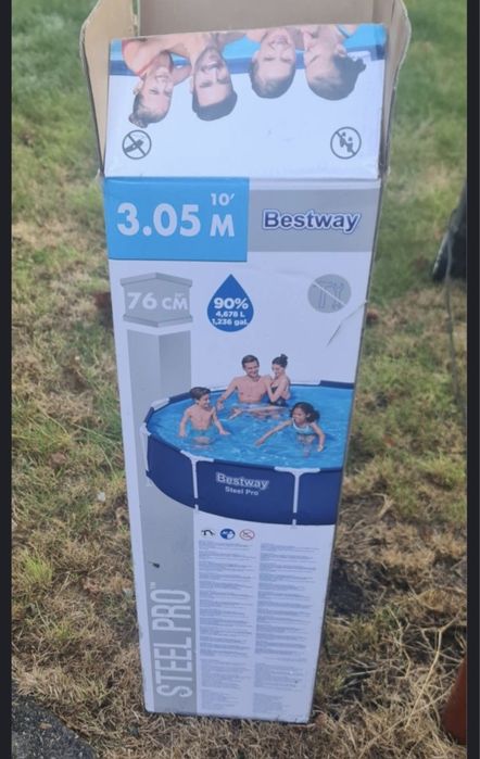 Vand piscina rotunda