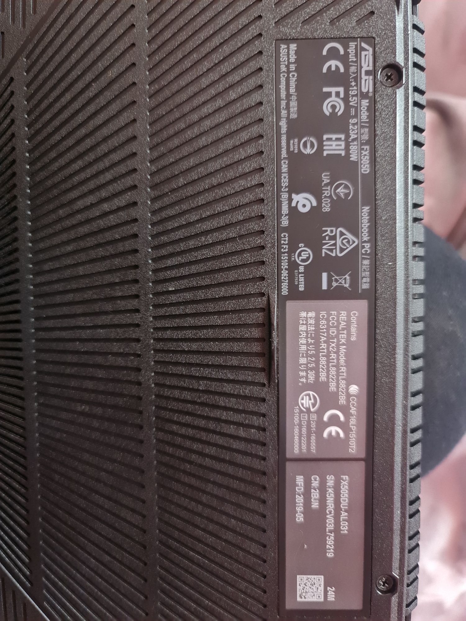 Vând laptop Asus Gaming