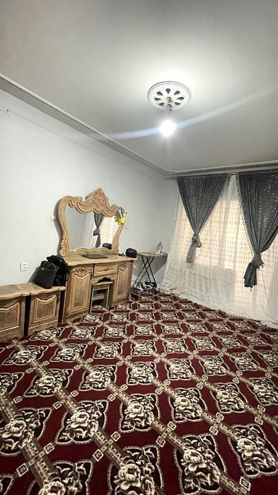 Sergeli 3-bekat yonida bollarga,bollarga kv bor 2xonali