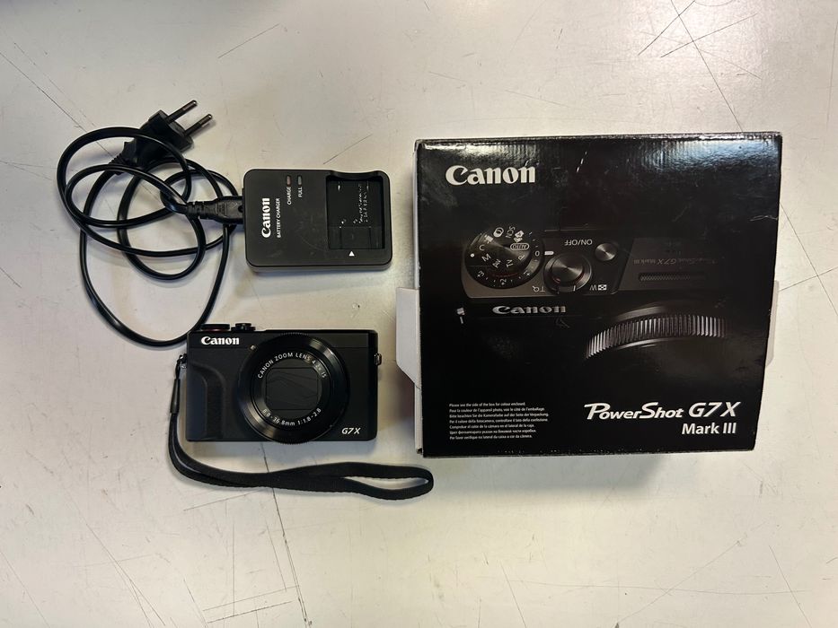 Vând Canon G7X Mark 3
