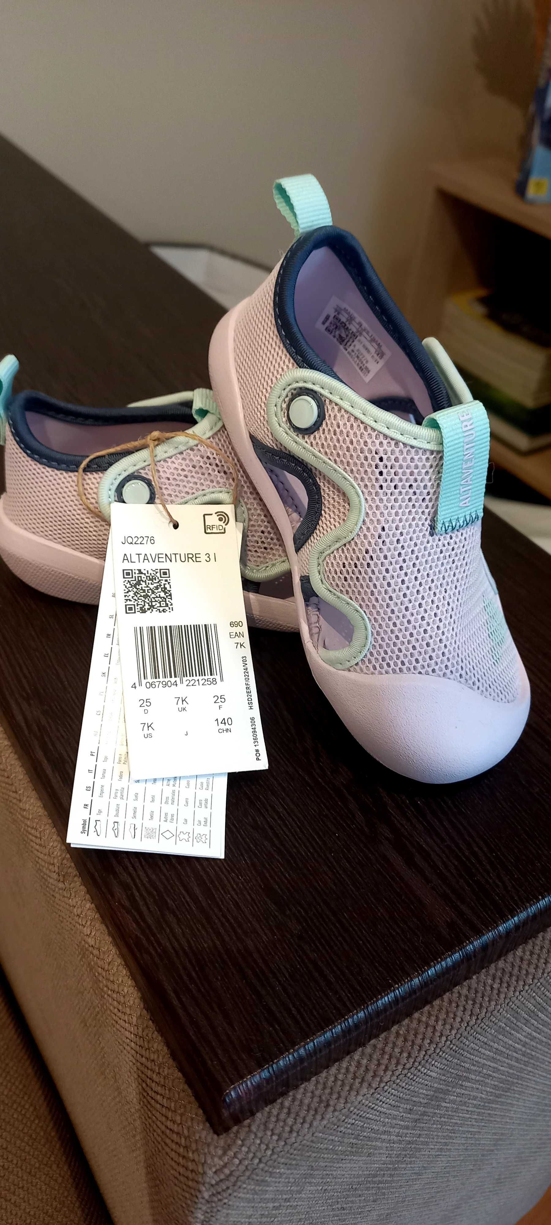 Детски сандали за момиче Adidas