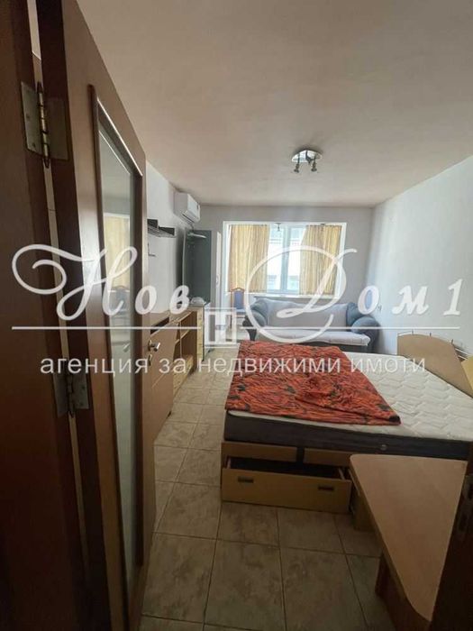Дава се под наем Едностаен апартамент в Варна, Център - 35 кв.м за 280.5 € - Снимка #1