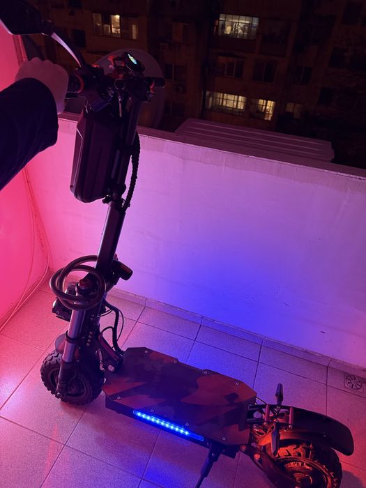 Boyueda S3-11 електрически скутер Scooter 6000W като нов