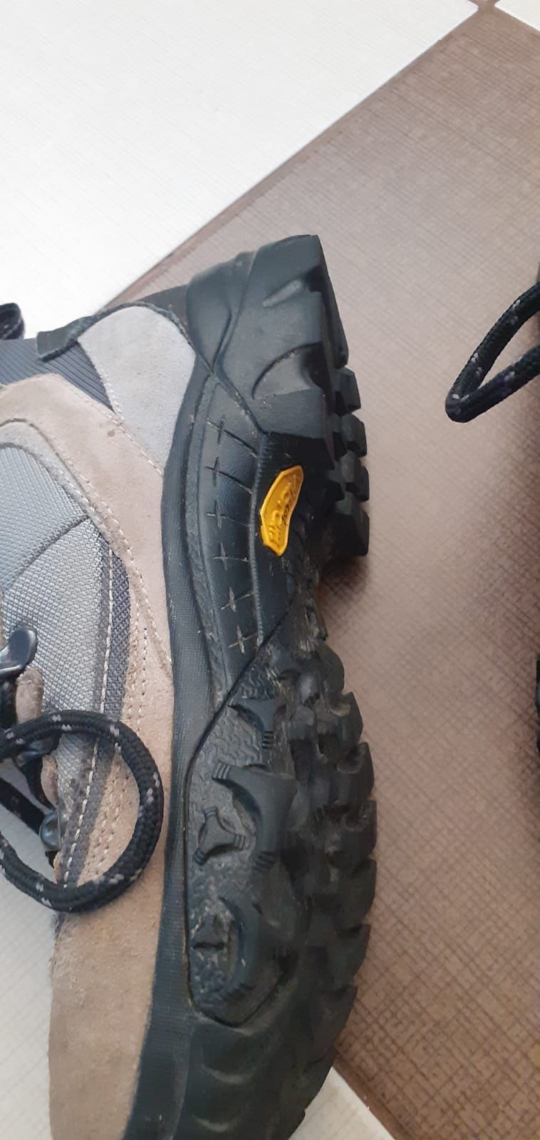 Ghete drumetie/ munte damă Salewa  Vibram  38.5