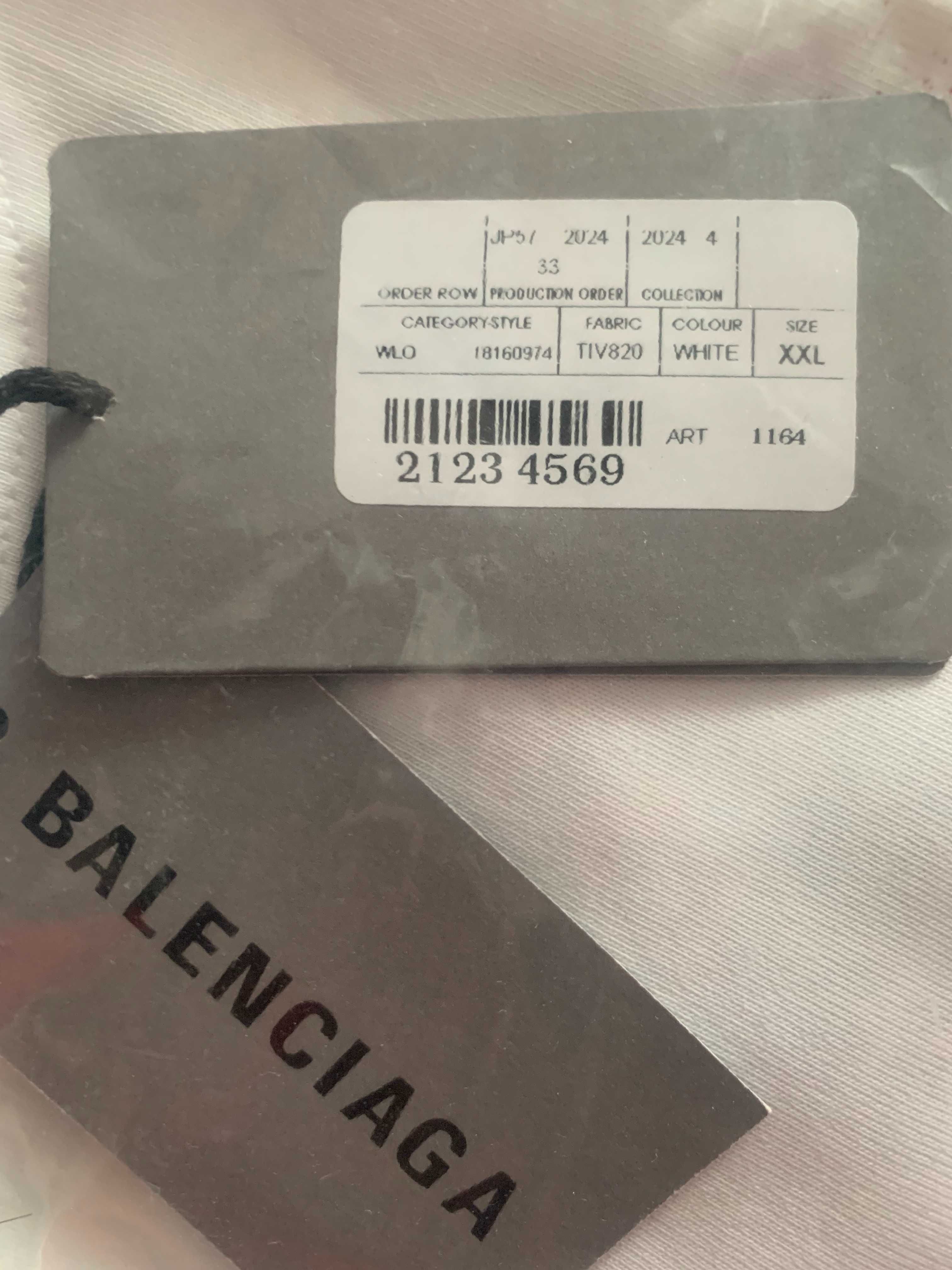 Оригинална тениска Balenciaga Farfetch нова XXL