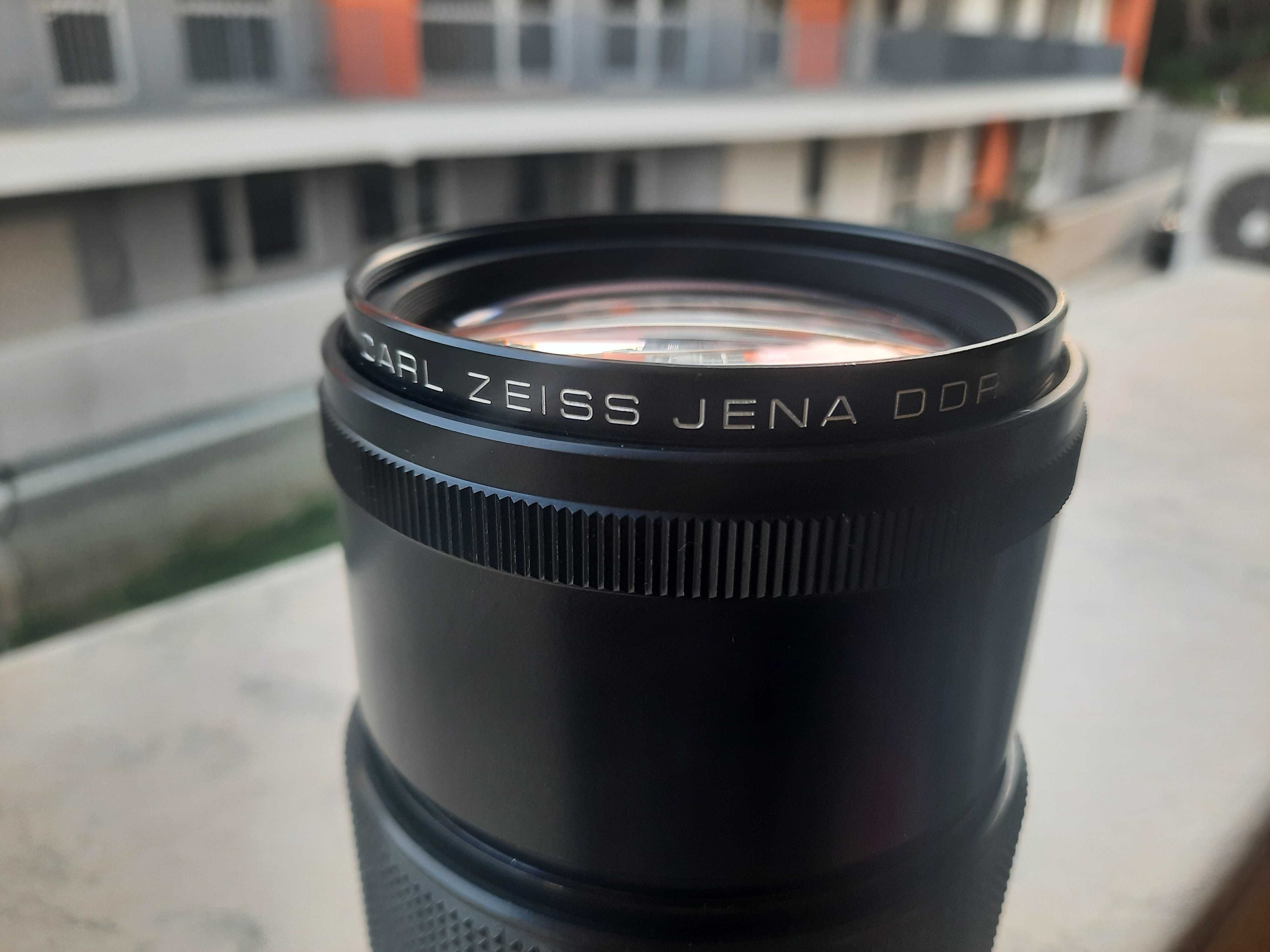Обектив Carl Zeiss Jena Sonnar 200mm f2.8