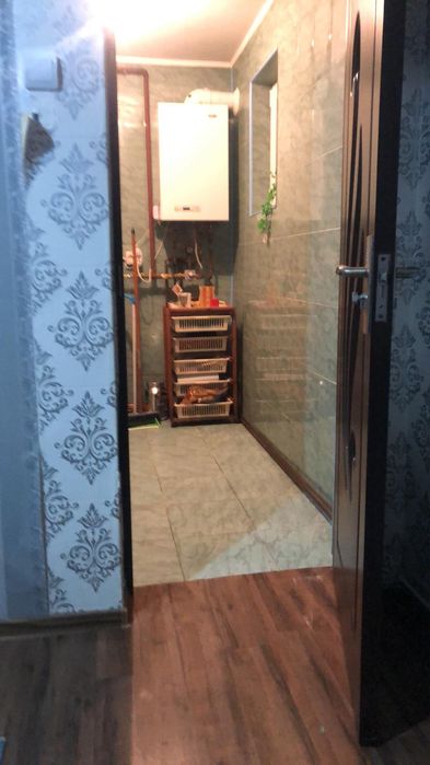 Vând apartament 2 zona Vișoi bl8
