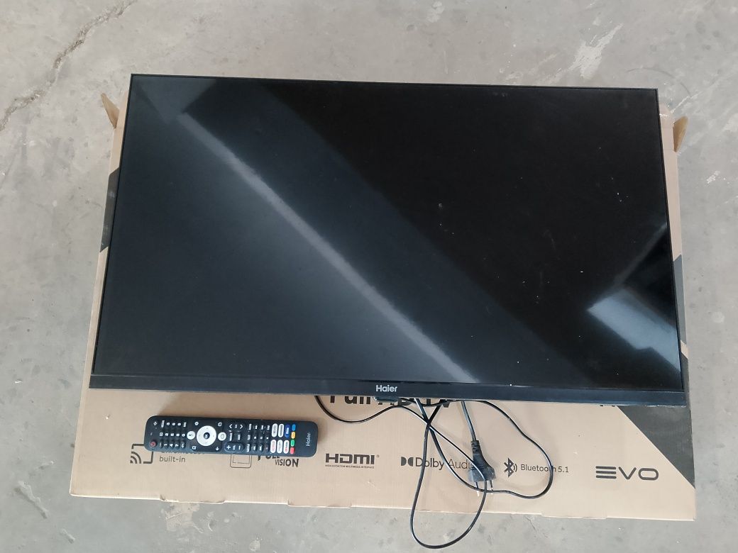 Haier 32 smart tv S1