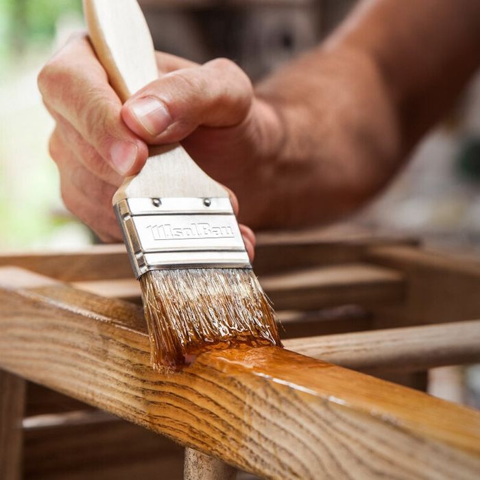 Балсамов колофон, ленено масло, боров катран и импрегнатор за дърво