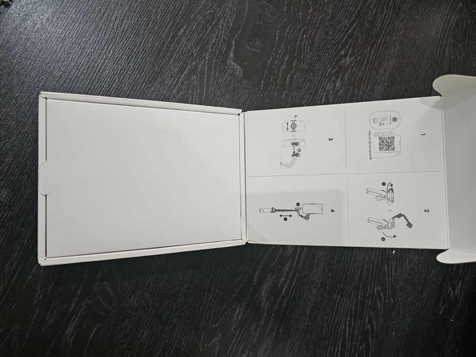 Sistem de stabilizare DJI Osmo Mobile 6, 3 Axe, Negru.