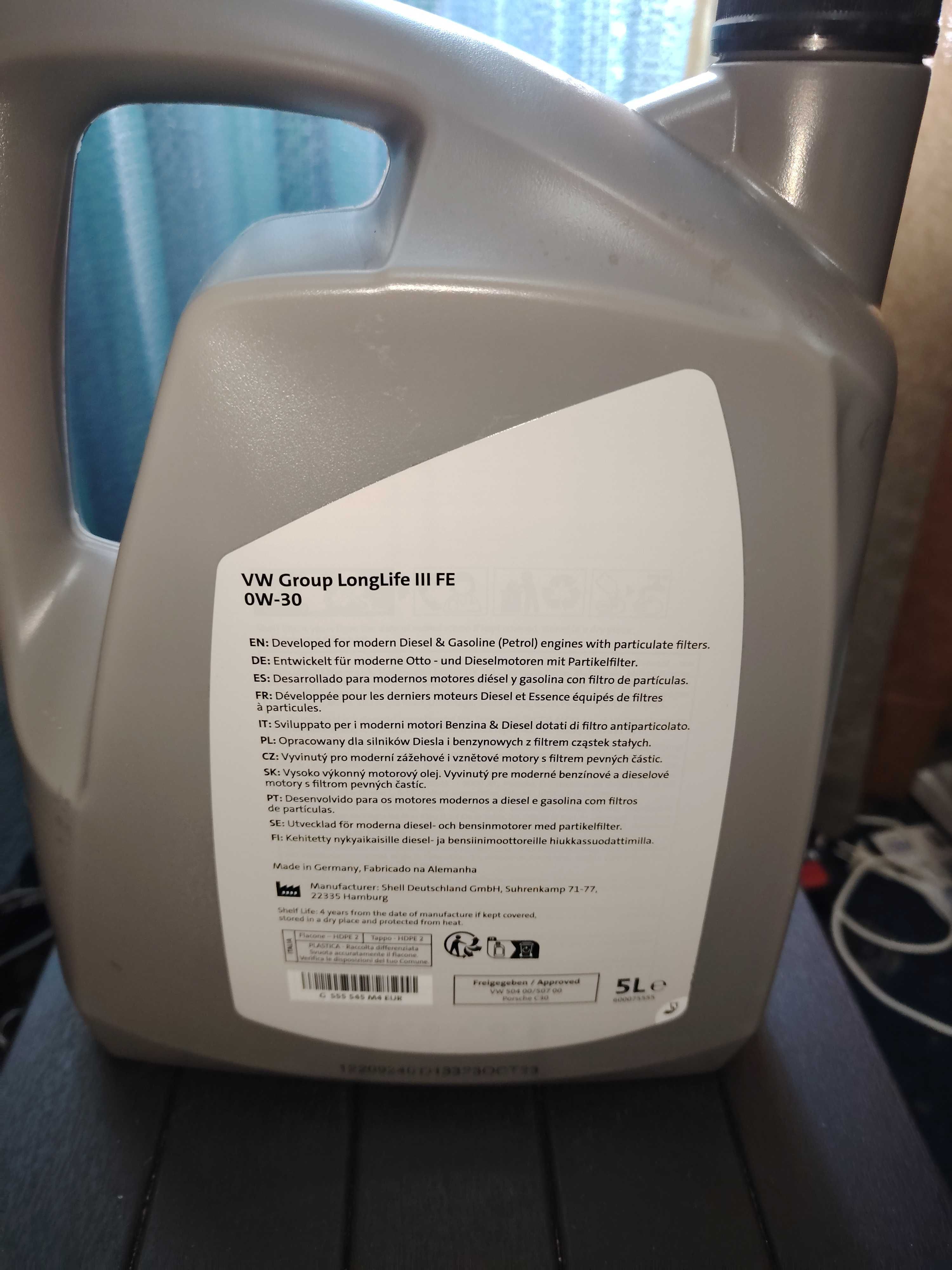 Оригинално масло VOLKSWAGEN LONG LIFE III FE 0W30 G S55 545 M4 5L