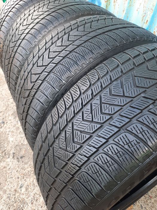 Cauciucuri Iarnă 295.45.20  Set 4 Bucati Pirelli