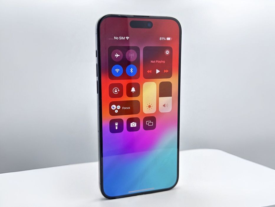 iPhone 15 Pro 128GB, Natural Titanium Garantie 2 ani CH-iOS T423 100%