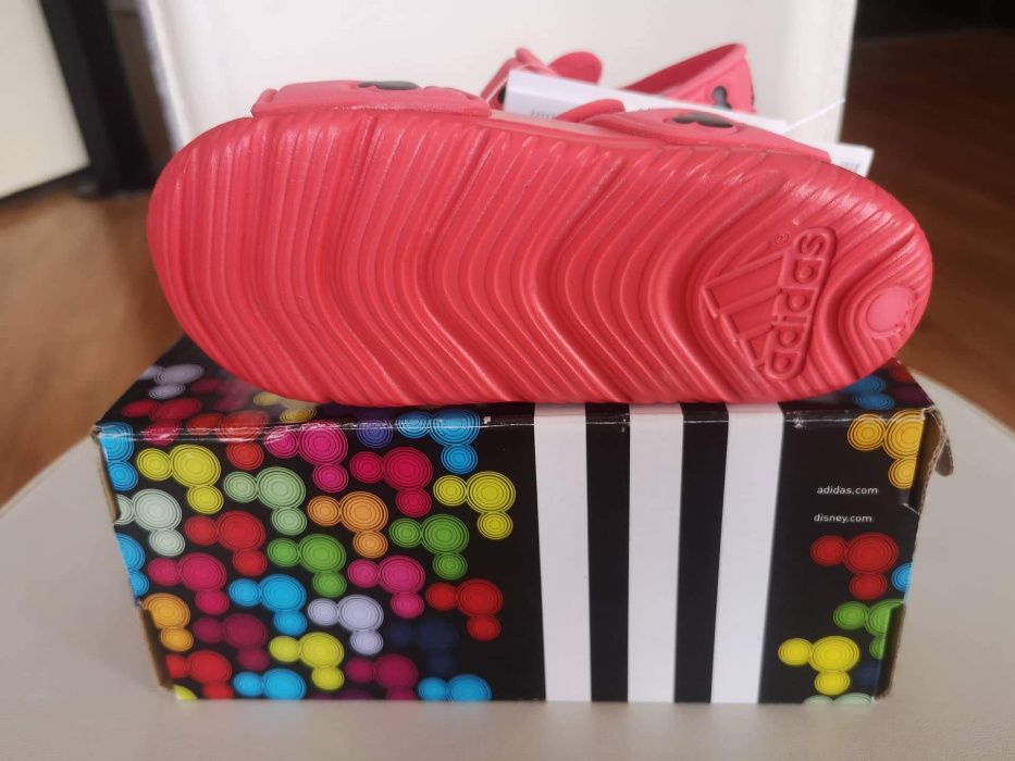 Adidas Disney M&M Altaswim 1