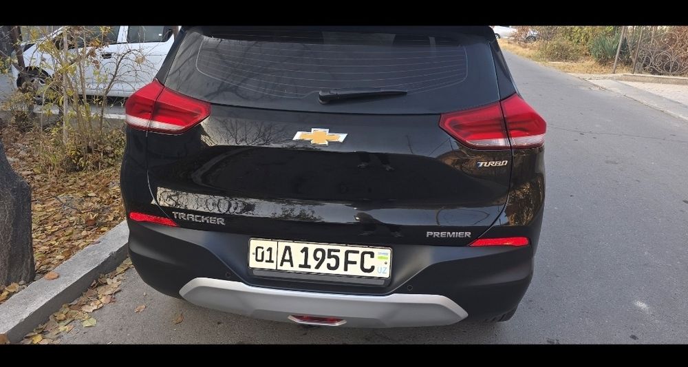 Tracker 2 premier turbo 2023