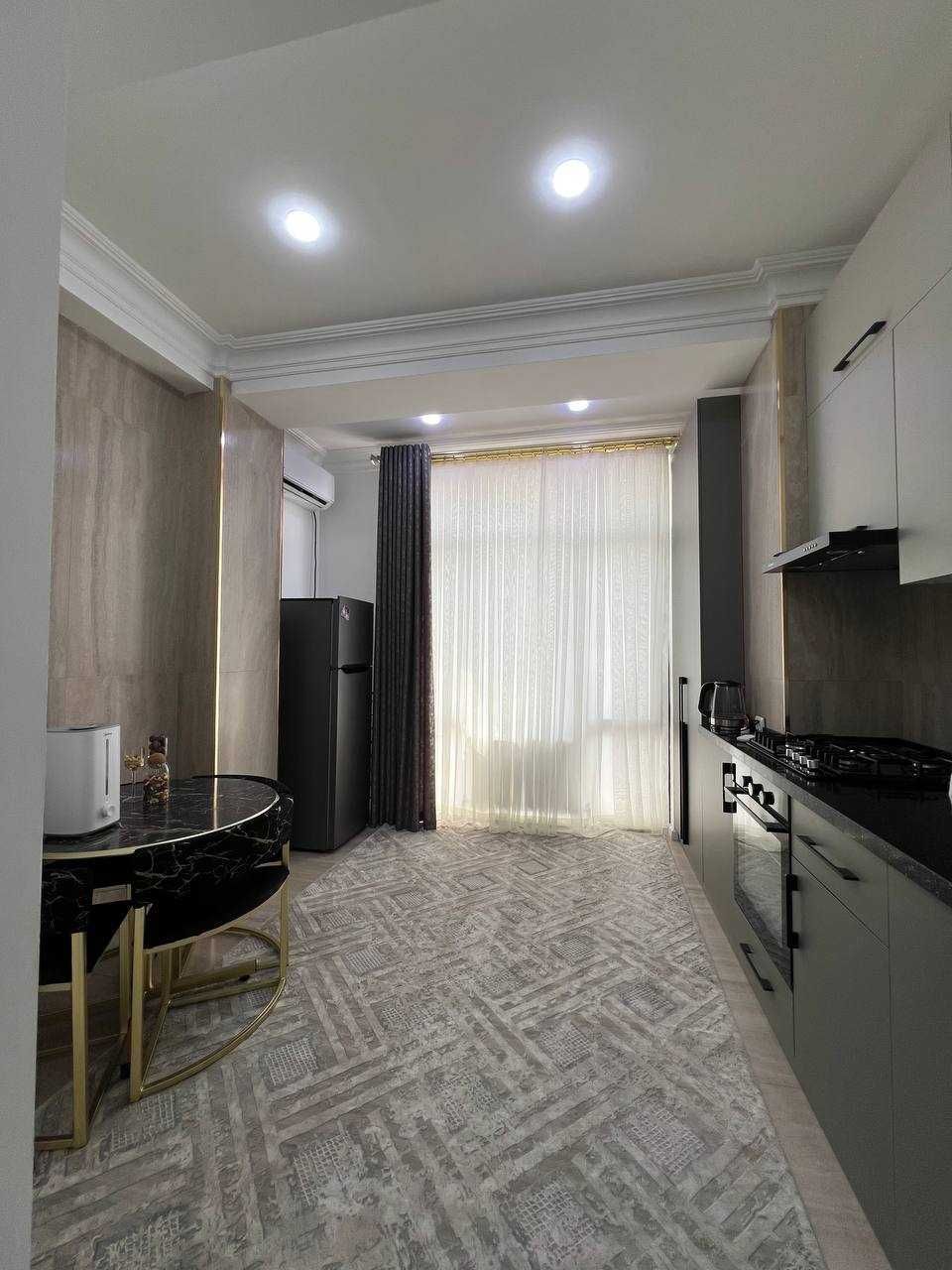 V320 ПРОДАЕТСЯ квартира Братский ЖК Сити Малл 2/6/10 60м2
