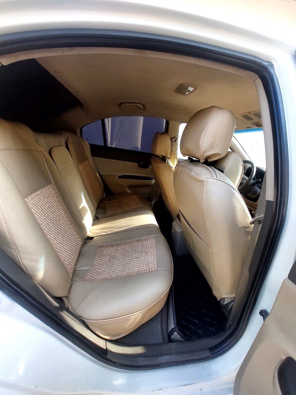 Hyundai accent 2008yil