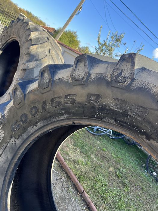 Cauciucuri tractoare