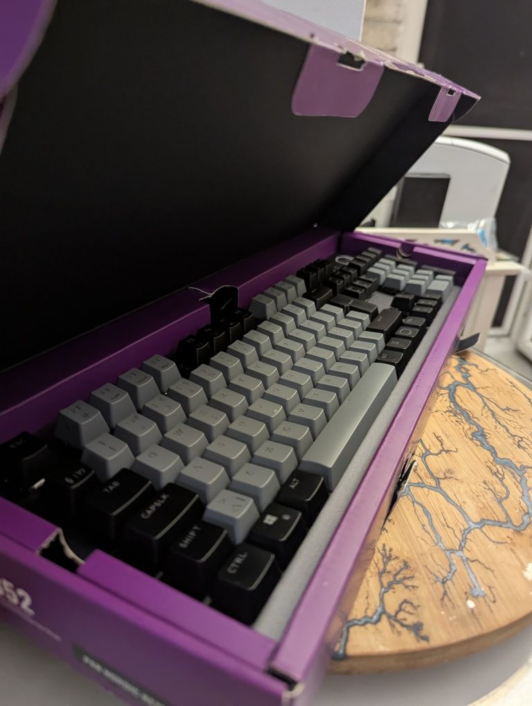 Cooler Master CK352 механична RGB клавиатура чисто нова в гаранция
