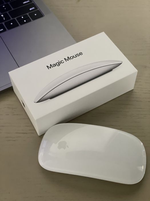Vand MacBook Pro Core I5 plus Magic Mouse
