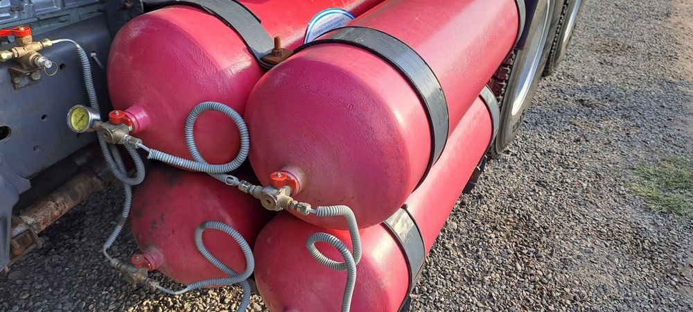 kamaz samasval sotiladi