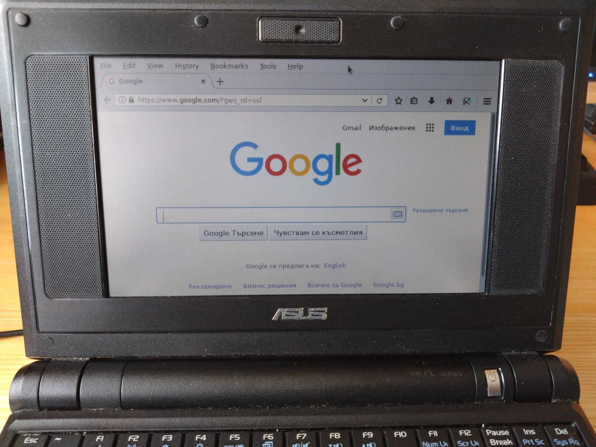 лаптоп/нетбук Asus eeePC 701 /4gb , 2gb ram