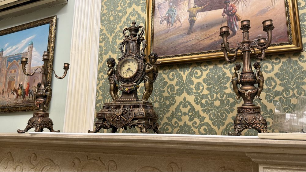 Подсвечники , конделябры с Часами