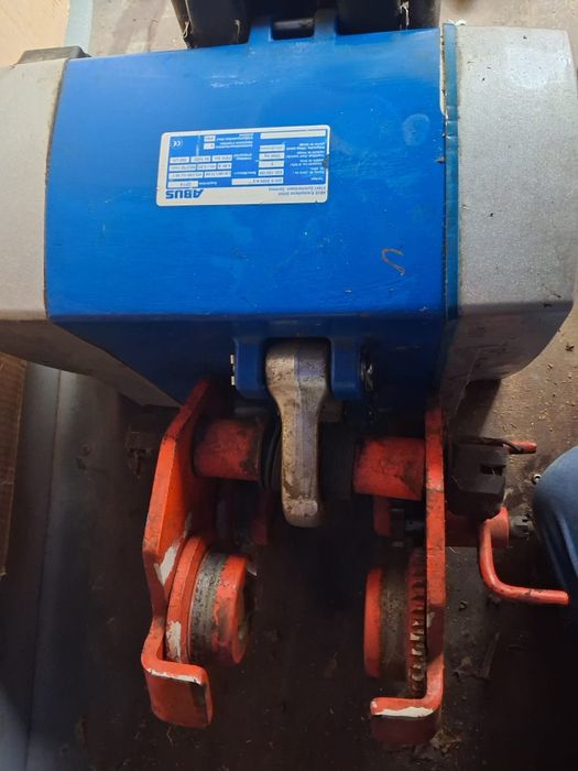 Vând palan electric pentru interior 2000kg